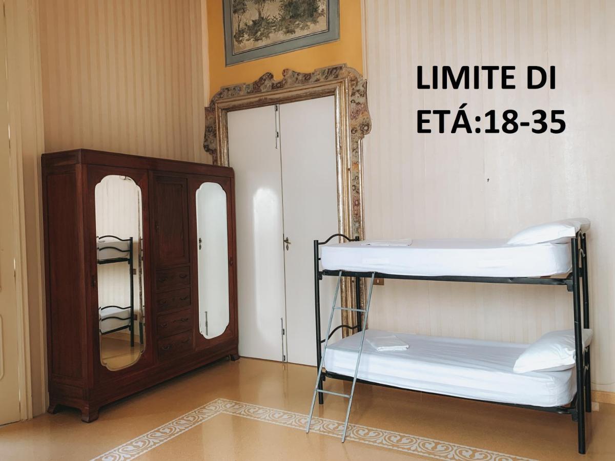 Salerno Experience Hostel Экстерьер фото