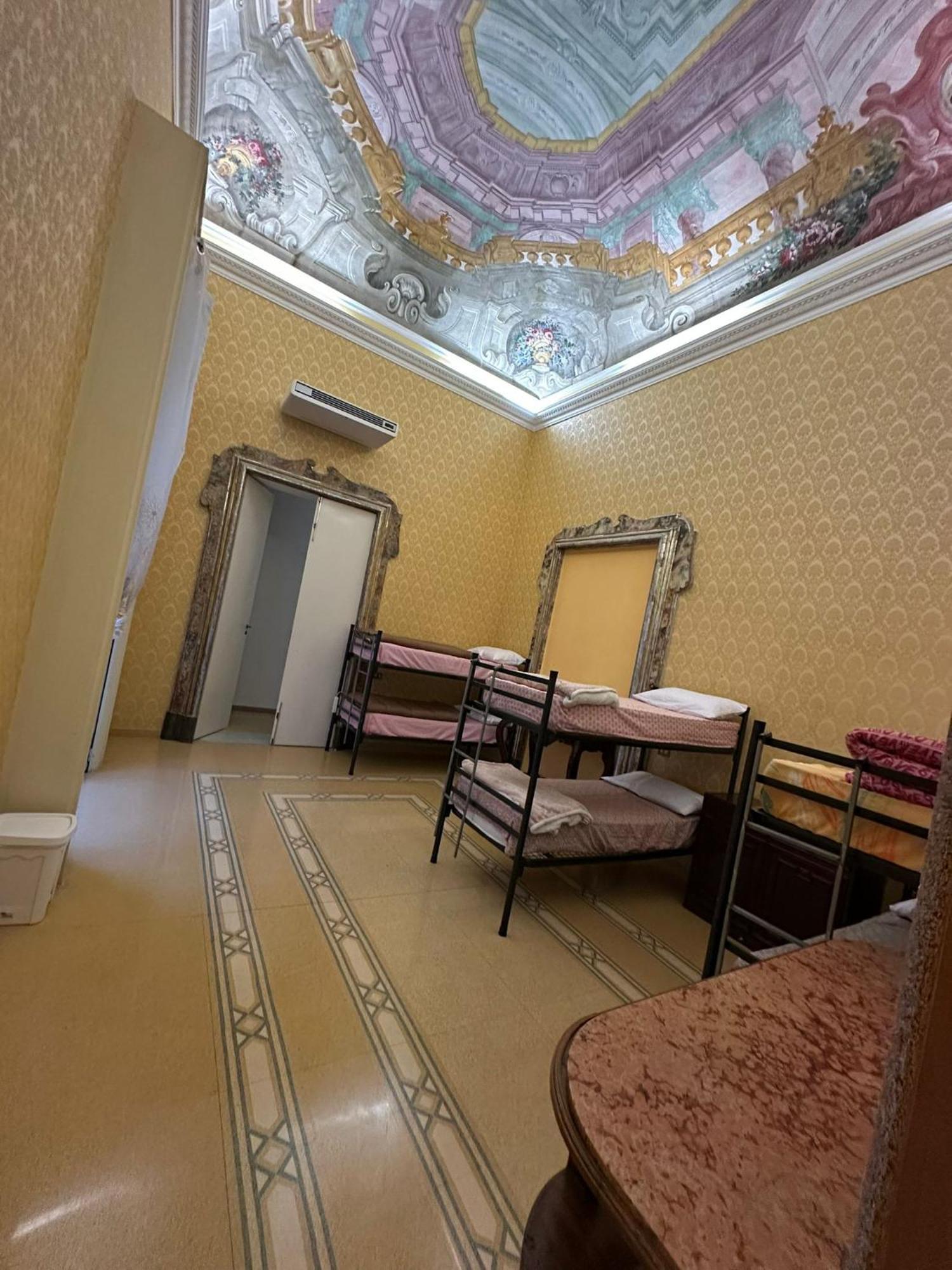 Salerno Experience Hostel Экстерьер фото